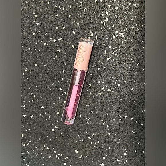 UNFILTERED BEAUTY CO | Pout Potion Lip Oil in So Retro - Picture 7 of 7